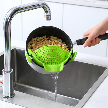 ✅ Silicone Pot Side Strainer – Clip-On Drain Spout for Pots & Pans