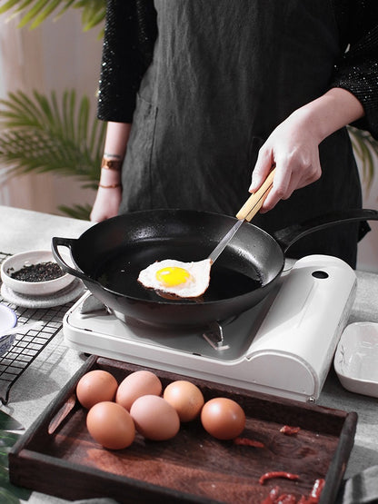 ✅ Thick Cast Iron Skillet – Heavy-Duty Non-Stick Frying Pan